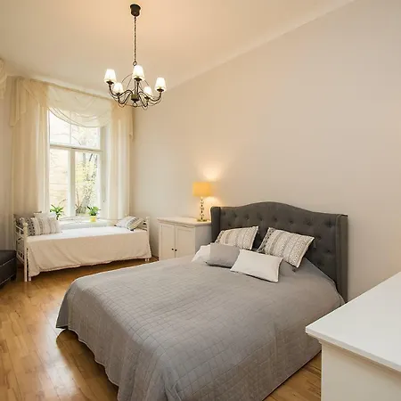 The Hidden Travellers' Old Town Wellstay Lejlighed